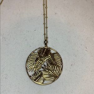 Stella & Dot Filligree necklace